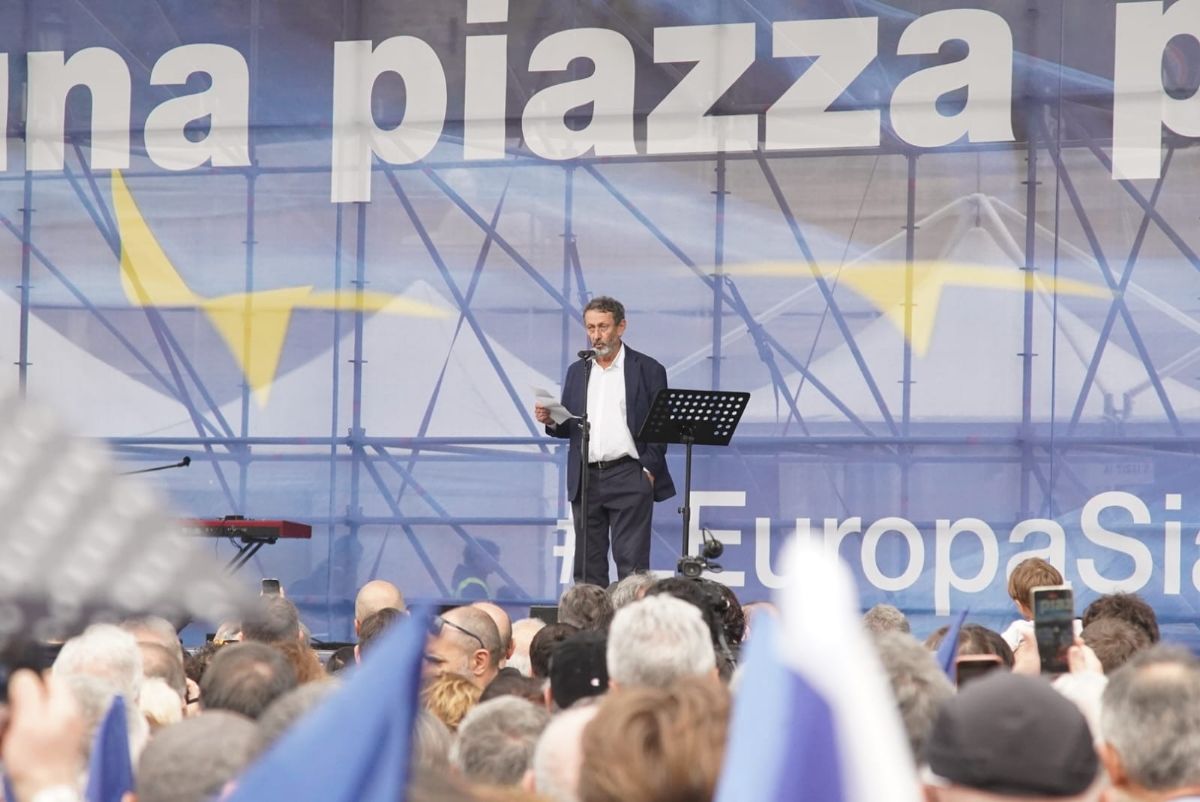 Eu07.